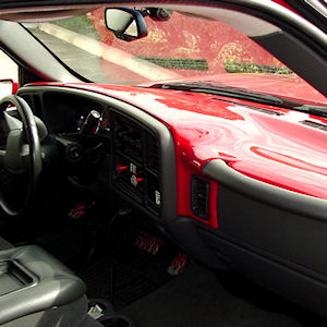 Nu Image Armaturen-Abdeckung für 1999-04 GM Trucks/SUV Nu Image Armaturen-Abdeckung für 1999-04 GM Trucks/SUV