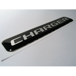 1x 3D Diamond Aufkleber 2006-24 Dodge Charger 100x18mm