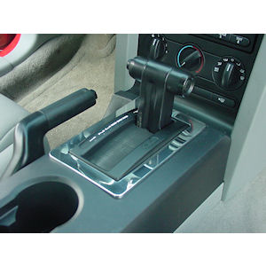 Billetpro Alu-Zierrahmen Automatik (05-09 Ford Mustang) Billetpro Alu-Zierrahmen Automatik (05-09 Ford Mustang)