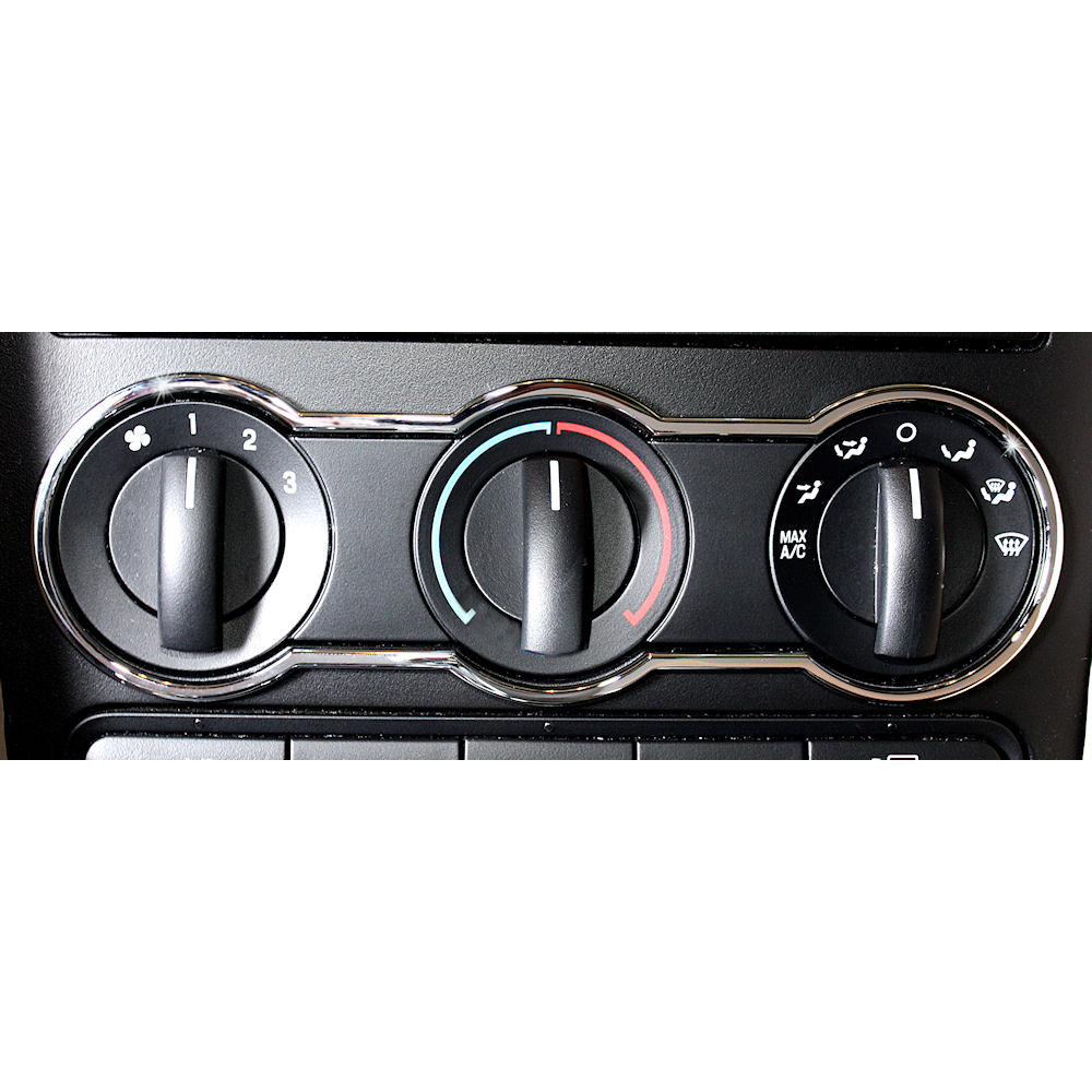 Climate Control Bezel (Chrome) 05-09 Ford Mustang
