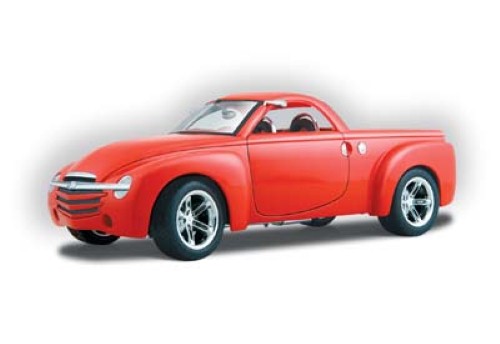 maisto 2000 chevrolet ssr concept