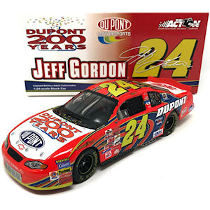 2002 NASCAR Chevy Monte Carlo 24 Jeff Gordon DieCast Model (Action)