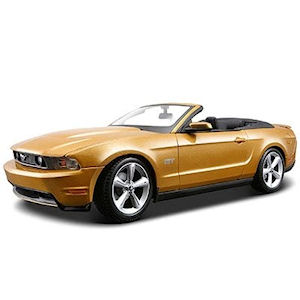 Maisto Die Cast Model officially licensed from Ford 2010 Ford Mustang