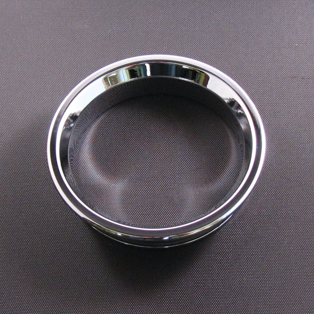 Dosenhalter-Blende A (Chrom) 01-04 Ford Mustang