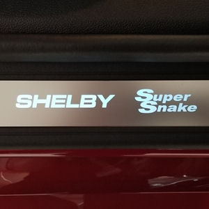 Shelby Beleuchtete Einstiegsleisten f�r 15-22 Shelby SS