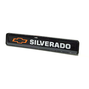 Beleuchtetes Silverado Emblem f�r Karosserie/Innenraum