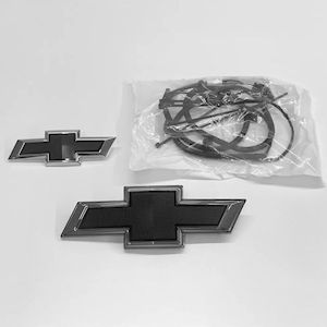 GM Bowtie Embleme (schwarz) f�r 25-26 Chevrolet Tahoe