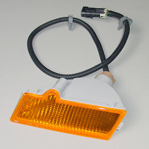 Originaler Front-Blinker LH für 2003-2006 Chevrolet SSR Originaler Front-Blinker LH für 2003-2006 Chevrolet SSR