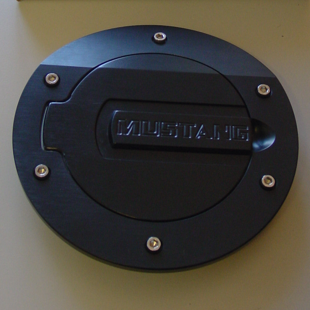 Fuel Door Billet (black) 05-09 Ford Mustang