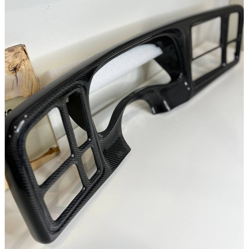 Gauge Cluster Bezel (Carbon) 99-02 GM Trucks/SUV