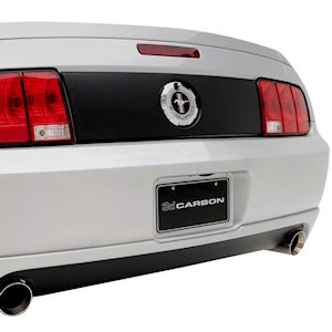 3D Carbon Kofferraumdeckel-Blende 2005-09 Ford Mustang 3D Carbon Kofferraumdeckel-Blende 2005-09 Ford Mustang