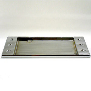 Defenderworx Kennzeichen-Rahmen A f�r 2003-05 Hummer H2