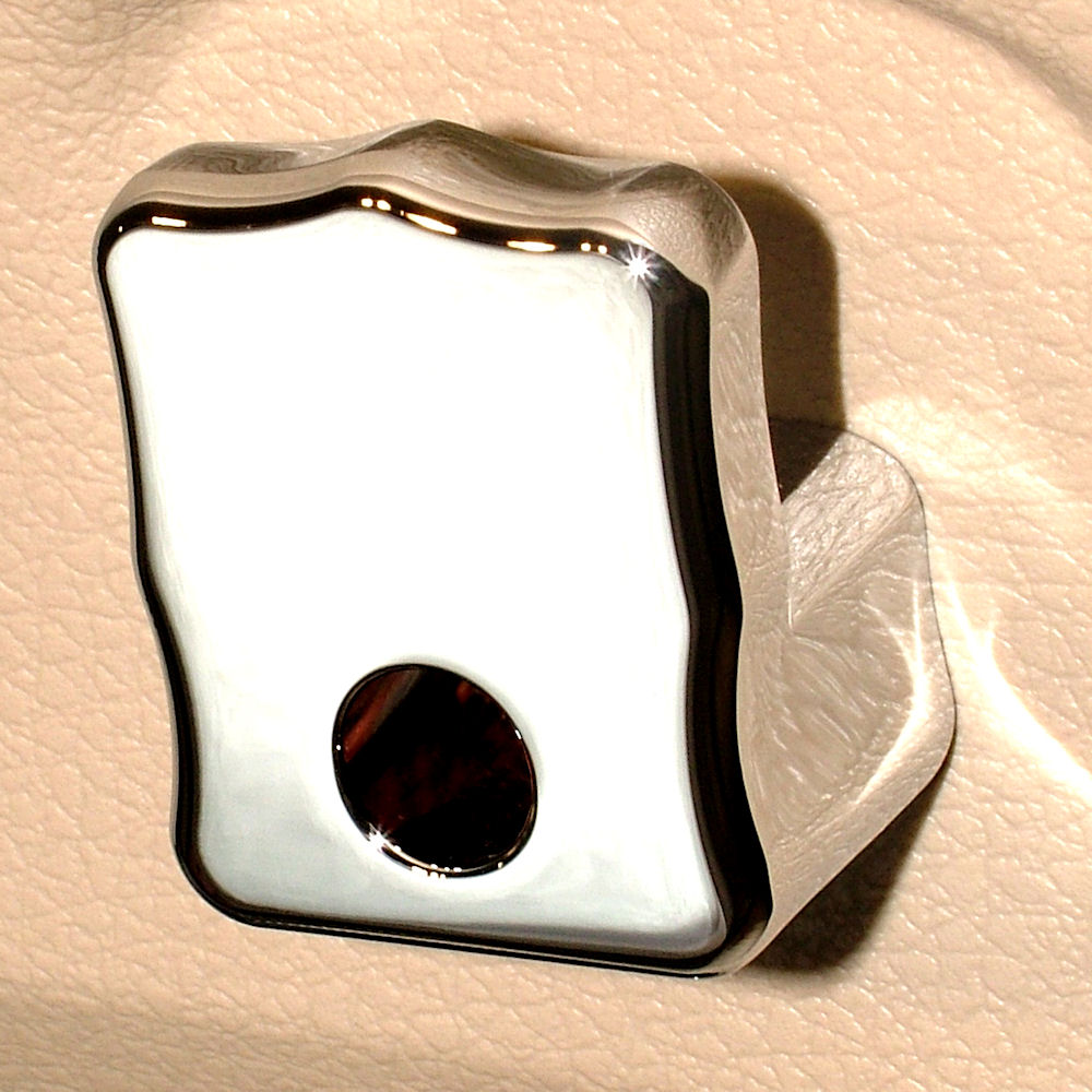 Kleiderhaken Aluminium (Chrom) 05-14 Ford Mustang