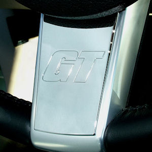Verchromter Lenkrad-Einsatz f�r 2005-09 Ford Mustang GT