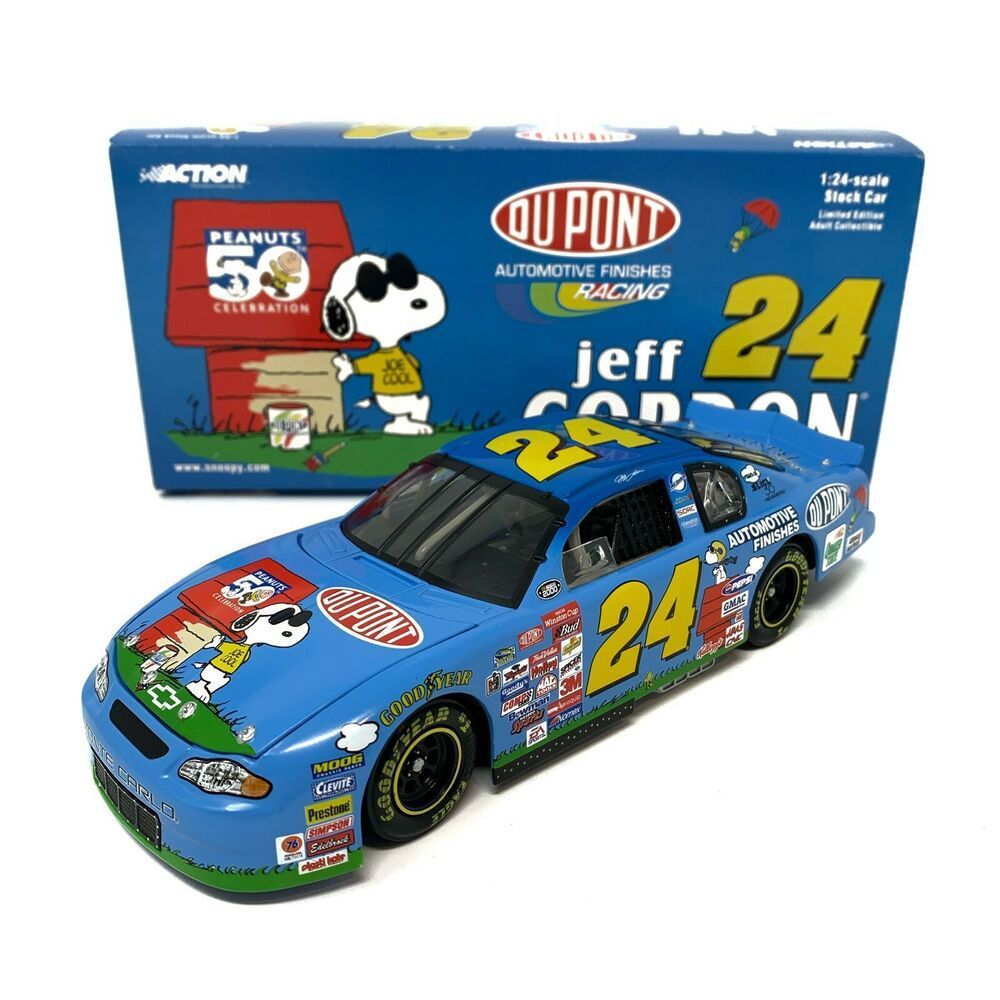 Modellauto - 2000 Jeff Gordon 24 (Peanuts 50th) 1/18