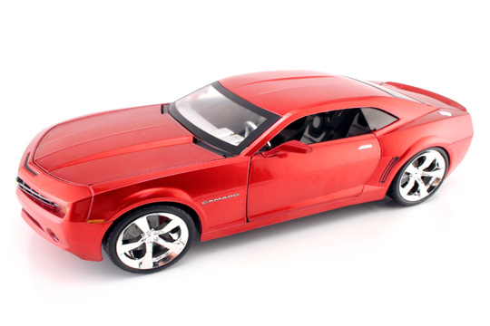 Modellauto - 2006 Chevy Camaro SS (rot) 1/18