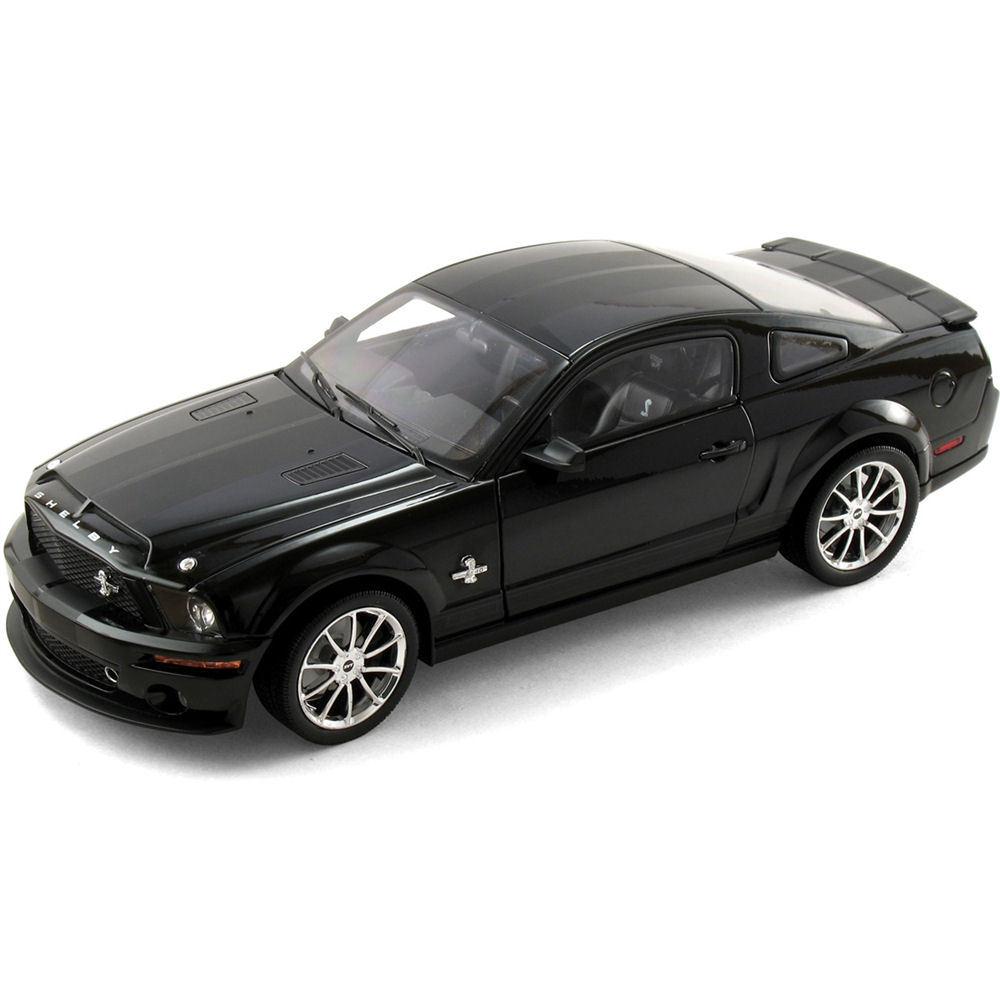 Modellauto - 2008 Ford Shelby GT500KR (schwarz) 1/18