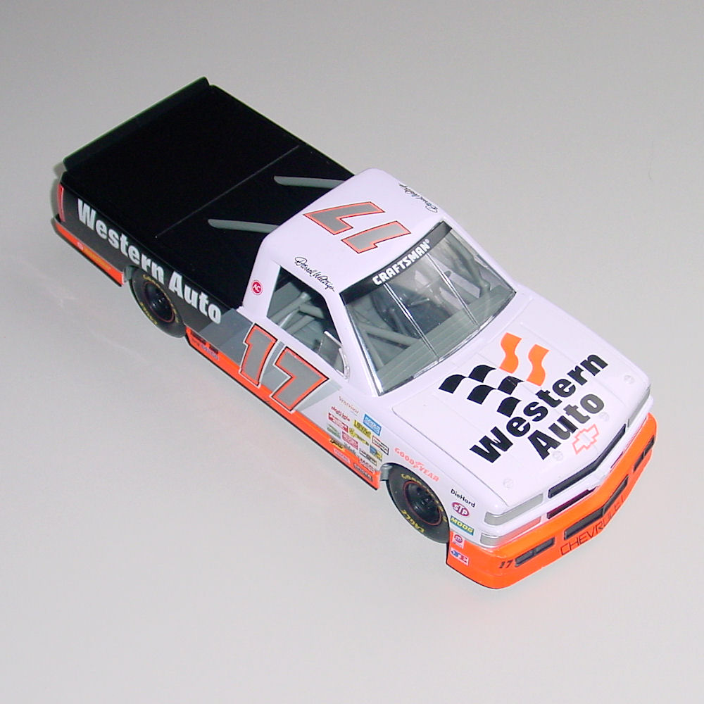 1996 NASCAR Chevy C1500 Craftsman Truck 17 Darrell Waltrip