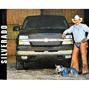 GM Neuwagenprospekt vom 2003 Chevrolet Silverado Pickup in englisch GM Neuwagenprospekt vom 2003 Chevrolet Silverado Pickup in englisch
