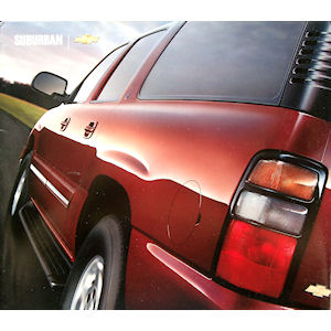 GM Neuwagenprospekt mit CD-ROM vom 2004 Chevrolet Suburban GM Neuwagenprospekt mit CD-ROM vom 2004 Chevrolet Suburban