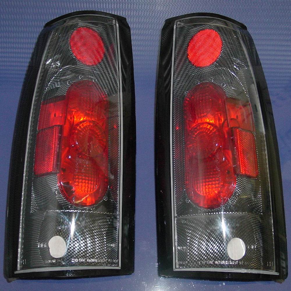 R�ckleuchten Altezza (Karbon) 88-99 GM Trucks/SUV