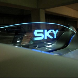 Windrestrictor� LED \(Design 3\) 07-10 Saturn Sky