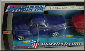 Modellauto - 2000 Chevy SSR Concept +C5 \(blau\) 1/18