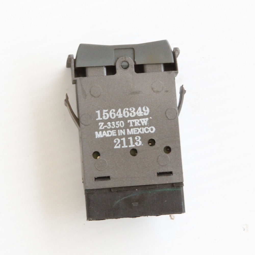 Schalter - Rear Defog (D7049) 90-94 GM Trucks/SUV