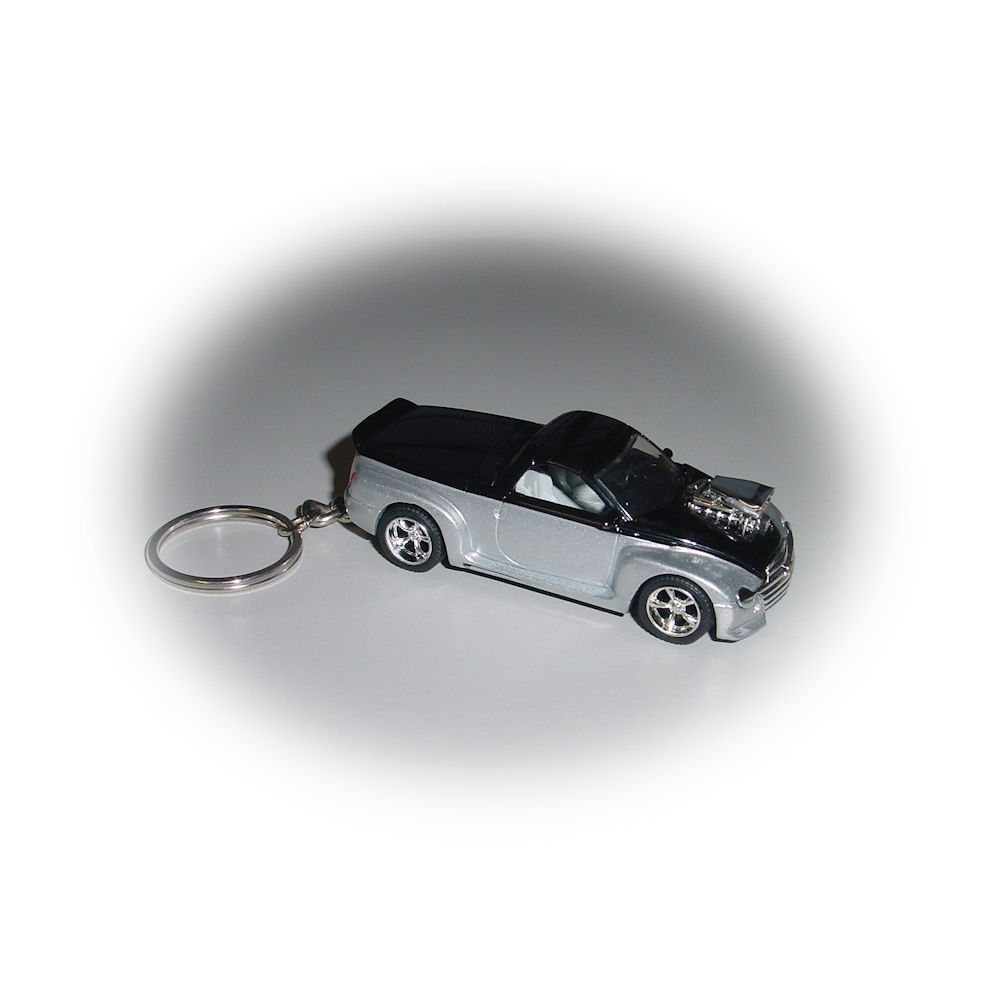 Schl�sselanh�nger - Chevy SSR Pickup (schwarz/silber) 1/64