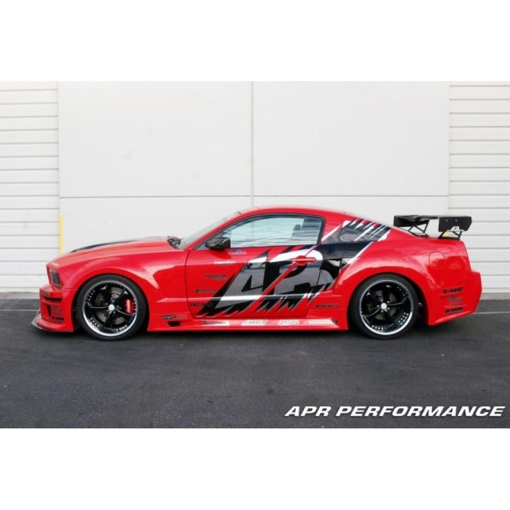APR GTR Widebody Kit für 20052009 Ford Mustang GT