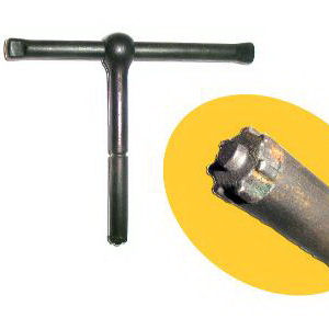 Emergency Tool from GM Accessories (2003-06 Chevy SSR)