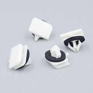 Seitenschweller-Clips 4x \(OEM\) 05-12 Ford Mustang